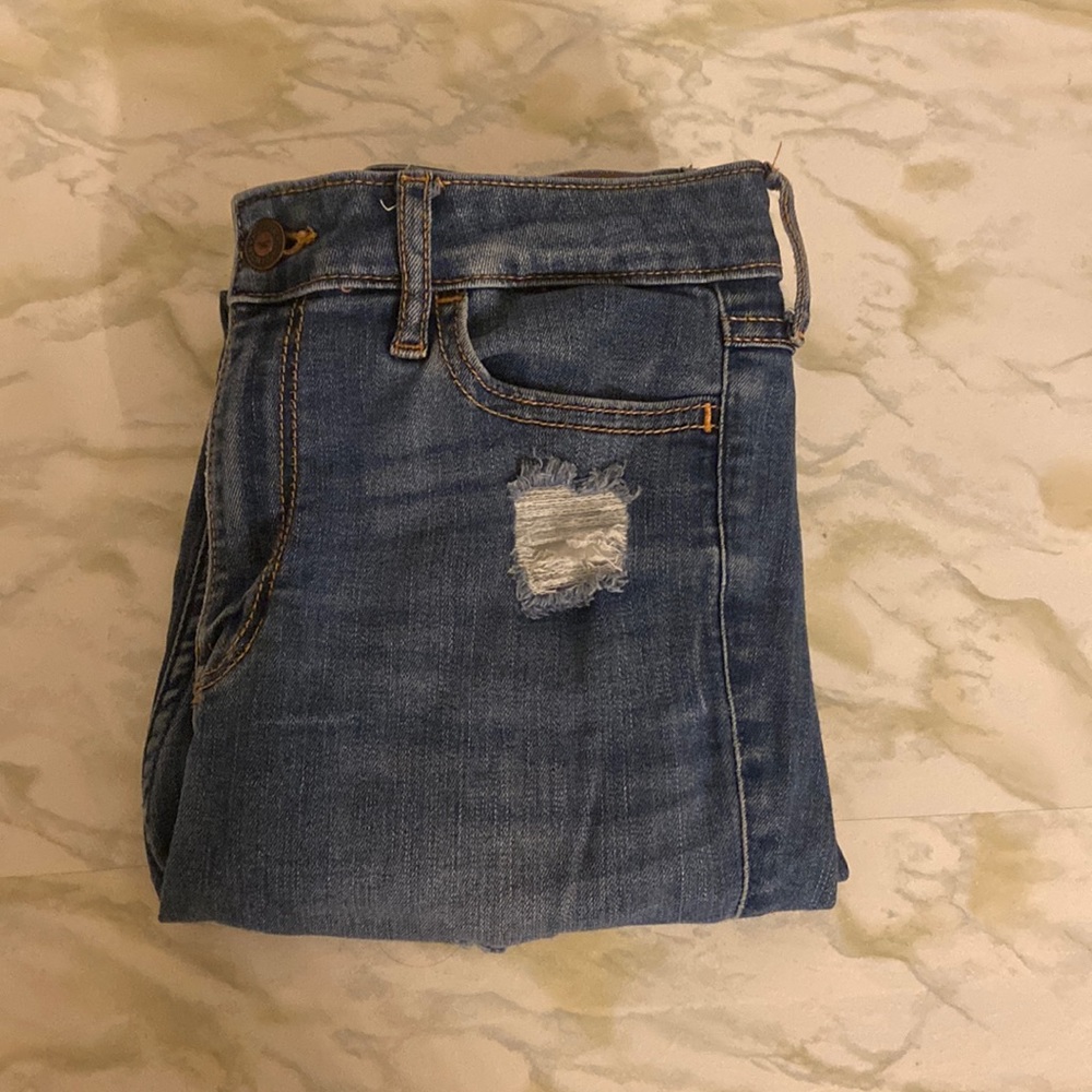 3/$15 Hollister Jeans